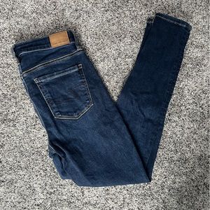 American Eagle Super High Rise Jeggings
